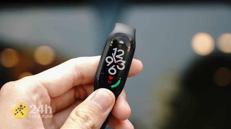 Xiaomi Mi Band 7 có thiết kế quen thuộc, pin cực trâu và giá khá tốt Xiaomi Mi Band 7 có thiết kế quen thuộc, pin cực trâu và giá khá tốt