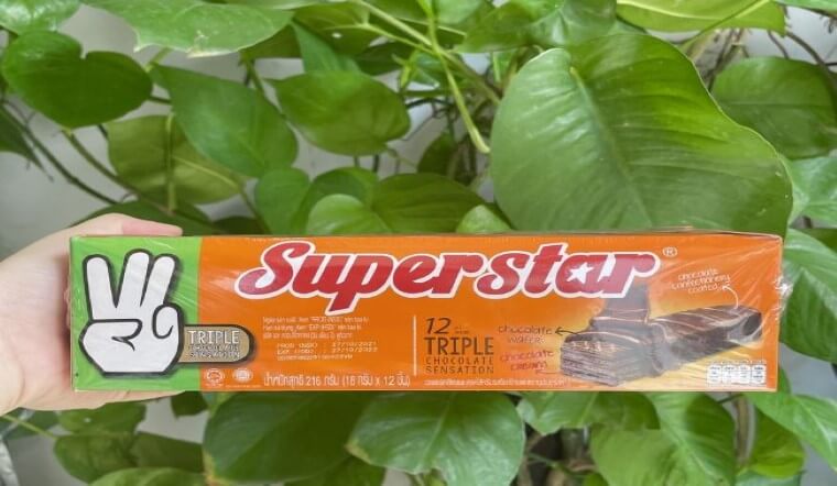 Bánh Superstar triple Chocolate giá bao nhiêu? Mua ở đâu?