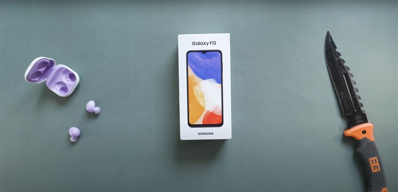 Trên tay Samsung Galaxy F13