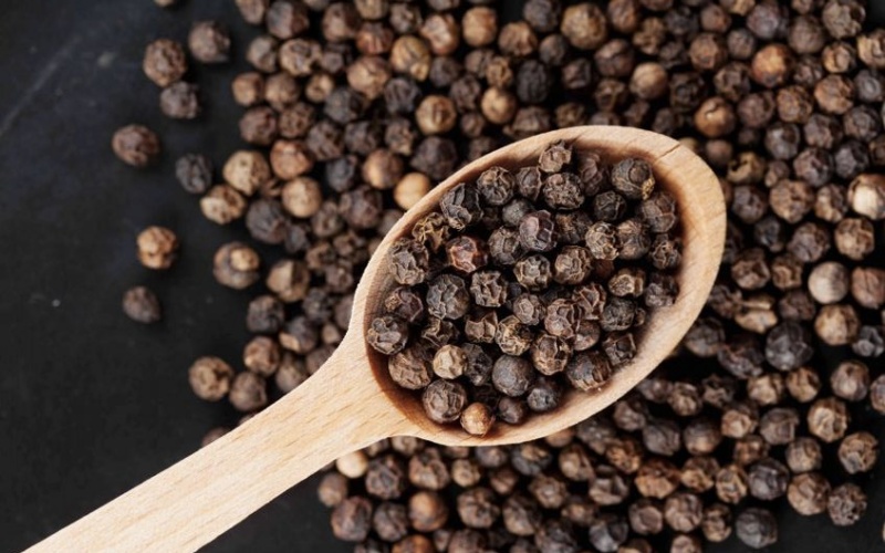 Giá tiêu thế giới