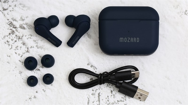 Thời lượng pin của Mozard Air 6 là khá ấn tượng so với các đối thủ trong cùng phân khúc. 