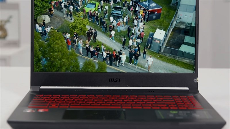 MSI Bravo 15 được trang bị vi xử lý Ryzen 5 5600H với hiệu năng mạnh mẽ MSI Bravo 15 được trang bị vi xử lý Ryzen 5 5600H với hiệu năng mạnh mẽ
