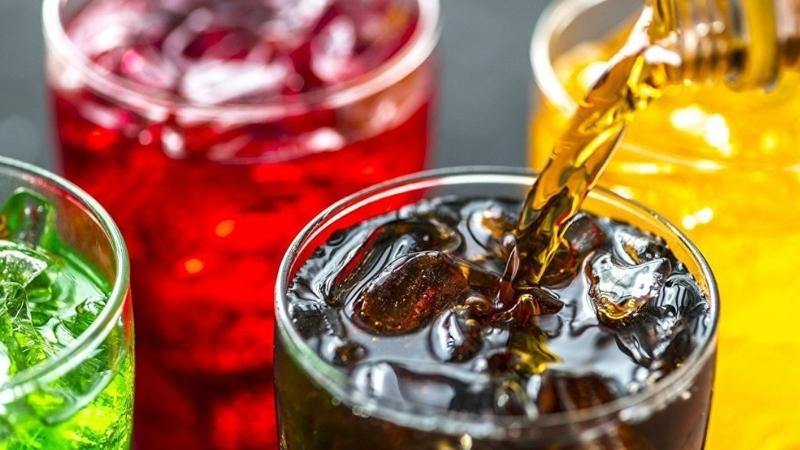 Thực phẩm và thức uống có cồn, chất kích thích