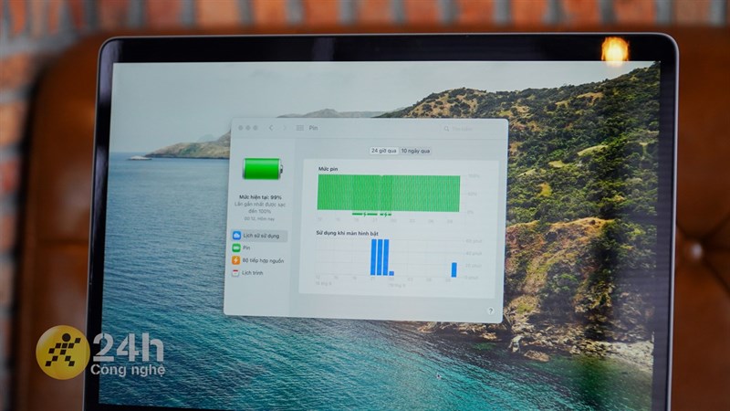 Macbook Pro M2 2022 sẽ tiếp tục giữ vị thế dẫn đầu về thời lượng pin trên Macbook. Macbook Pro M2 2022 sẽ tiếp tục giữ vị thế dẫn đầu về thời lượng pin trên Macbook.