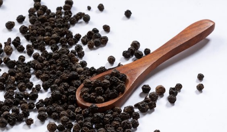 Giá tiêu hôm nay 3/7/2022: Tiếp tục ổn định, dao động 69.000-72.000 đồng/kg