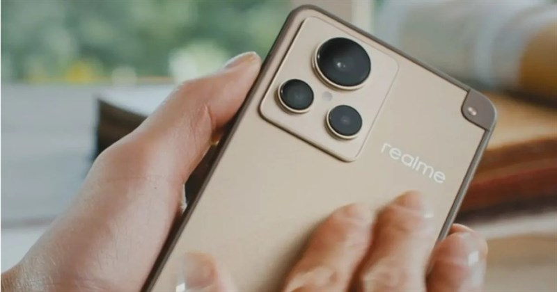 Thiết kế Realme GT 2 Master Explorer chính thức lộ diện đầy cuốn hút Thiết kế Realme GT 2 Master Explorer chính thức lộ diện đầy cuốn hút