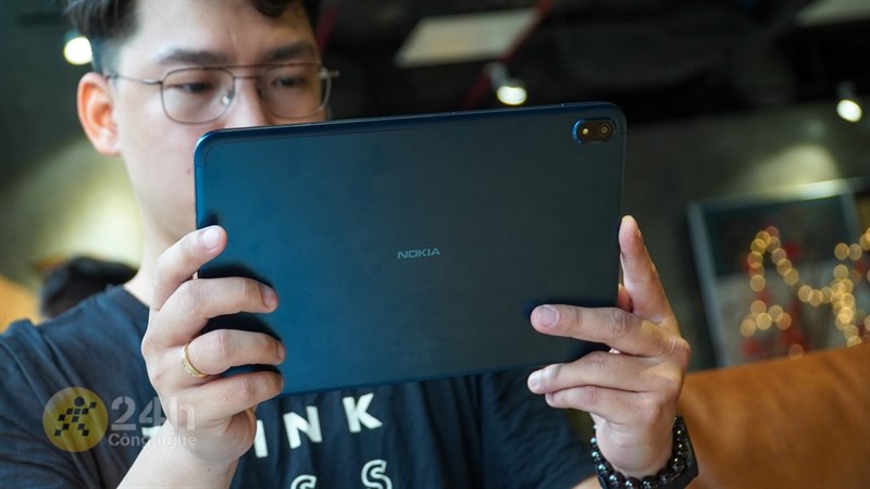 2 chiếc tablet Nokia màn hình rộng 10.4 inch, đang giảm đậm đáng mua