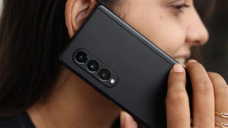 Rò rỉ: Galaxy Z Fold4 sẽ có những thay đổi về thiết kế so với người tiền nhiệm Rò rỉ: Galaxy Z Fold4 sẽ có những thay đổi về thiết kế so với người tiền nhiệm