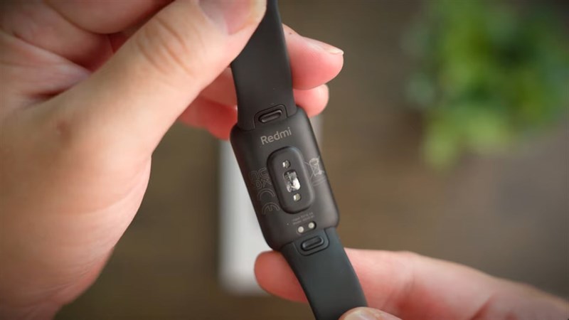 Trên tay Redmi Smart Band Pro: Giá 1.2* triệu, thiết kế đẹp, pin lớn