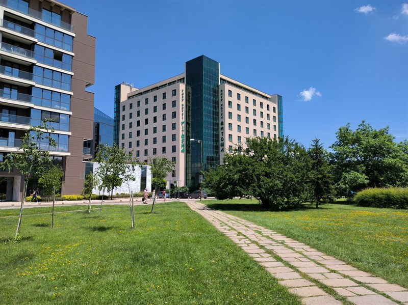 Ảnh chụp trong điều kiện ánh sáng ban ngày của POCO X4 GT