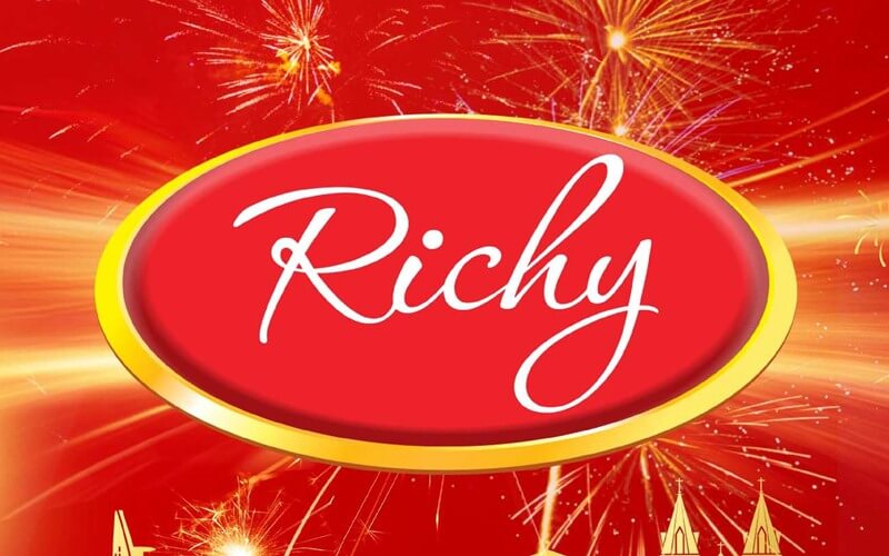 Bánh Karo kem tươi vị yến sào dâu tây là một trong những sản phẩm của Richy Group,