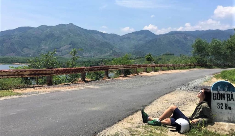 Khám phá vẻ đẹp hoang sơ, kỳ vĩ của Hòn Bà - Nha Trang