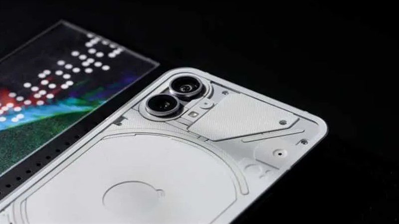 Nothing Phone (1) sẽ cảm biến vân tay siêu âm, chip Snapdragon 778+ 5G