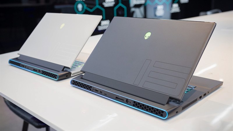Dell Gaming Alienware m15 Dell Gaming Alienware m15