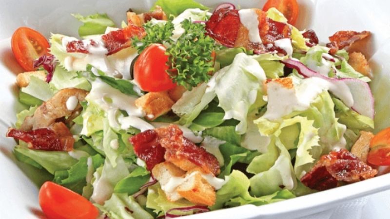 Salad trộn sốt mayonnaise
