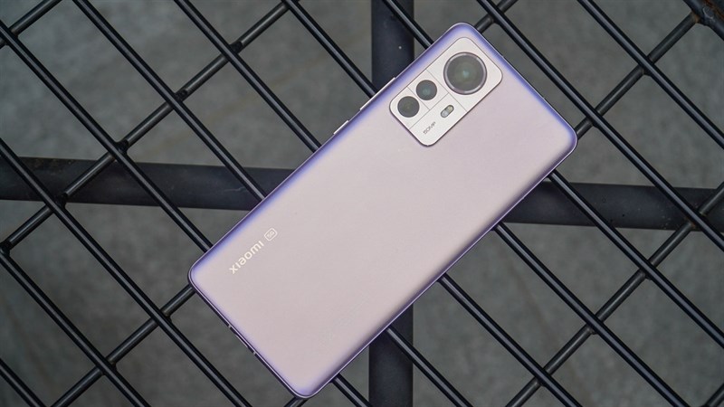 Smartphone 5G cao cấp nhất của Xiaomi giảm ngon khó cưỡng, sắm liền