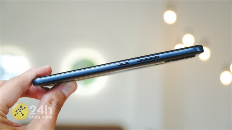 Trên tay Nokia C21 Plus