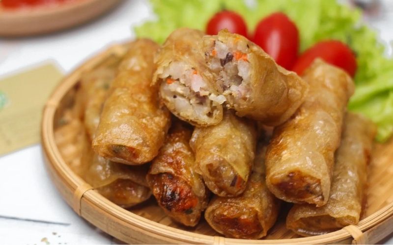 Chả giò - một món mặn đơn giản để cúng Rằm tháng 7