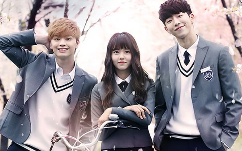 School 2015: Who are you? (Học đường 2015)