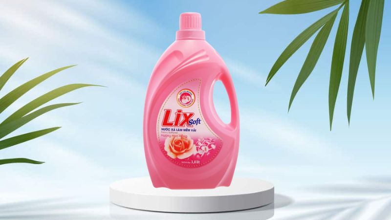 Nước xả vải Lix hương hoa hồng