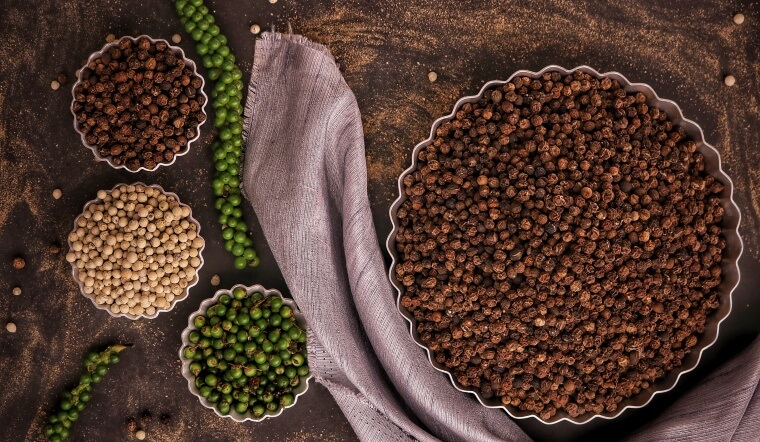 Giá tiêu hôm nay 15/7/2022: Giữ nguyên, dao động 66.500-70.000 đồng/kg