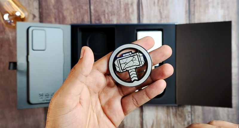 Trên tay Realme GT Neo 3 Thor Love And Thunder Edition: Mạnh như Thor!