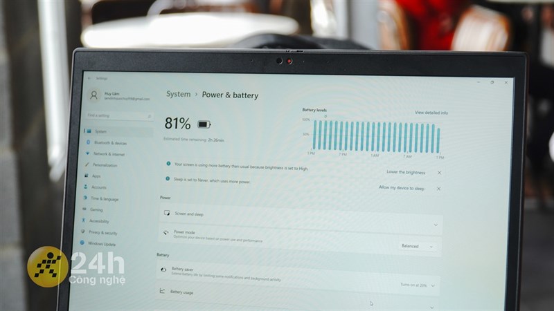 ThinkPad P14s G2 cho thời lượng sử dụng pin khá ấn tượng. ThinkPad P14s G2 cho thời lượng sử dụng pin khá ấn tượng.