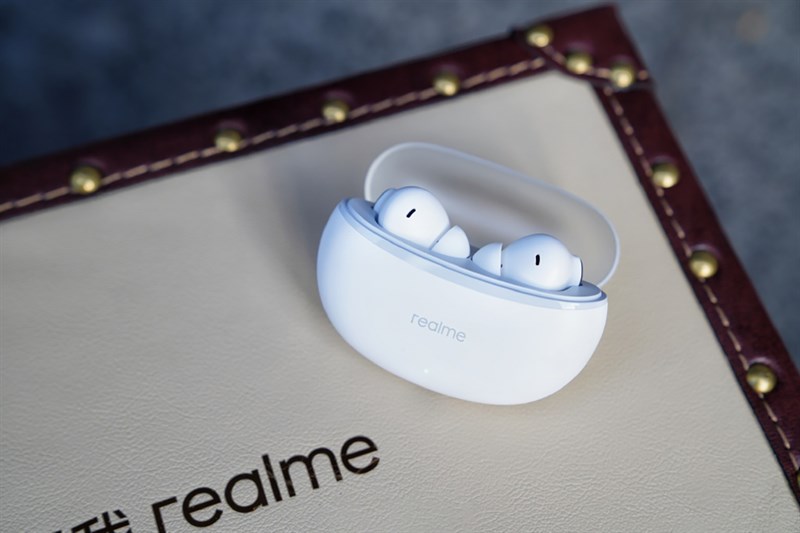 Trên tay Realme Buds Air 3 Neo: Giá chỉ 450 nghìn*, thiết kế sang trọng, tổng pin 30 tiếng