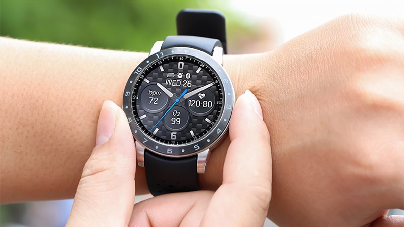 Mách bạn bí quyết mua đồng hồ thông minh mà còn có thêm đôi mắt khỏe