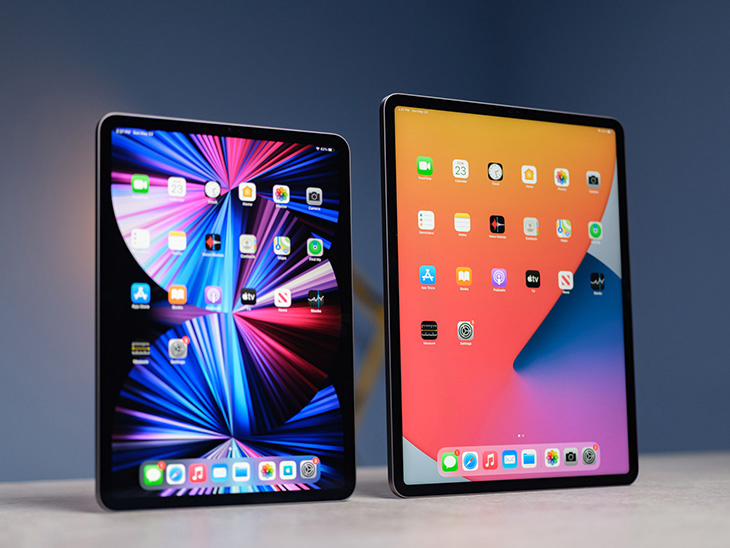 Có nên mua iPad Pro 2022 không? Những tính năng được nâng cấp trên dòng iPad này > Trang bị màn hình Mini LED