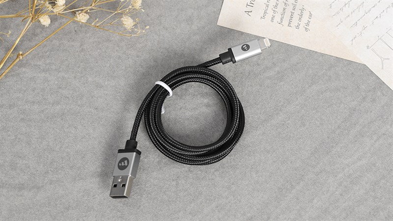 Bạn không nghe lầm đâu! Sở hữu sạc cáp iPhone chỉ với vài chục ngàn