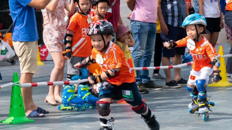 Những lưu ý cho bé mới học trượt patin mà cha, mẹ nào cũng nên biết