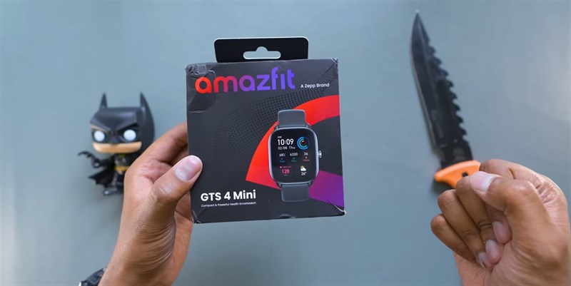 Hộp đựng của Amazfit GTS 4 Mini