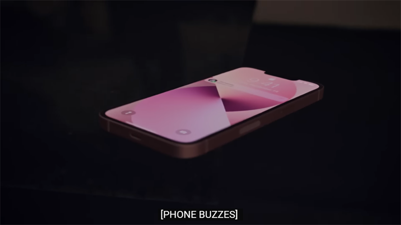 Chiếc iPhone 13 trên bờ vực thẳm