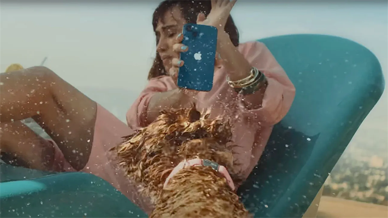 Quảng cáo đầy độc đáo về iPhone 13