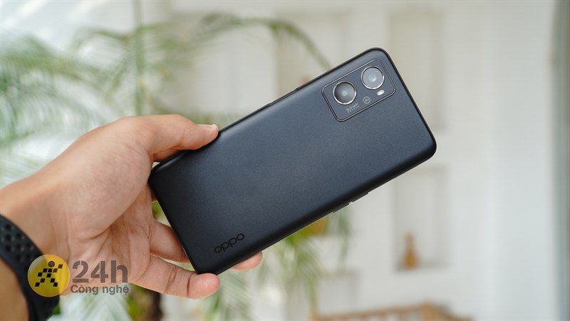 OPPO A96 là một trong những chiếc điện thoại OPPO độc quyền mà bạn không nên bỏ qua. 