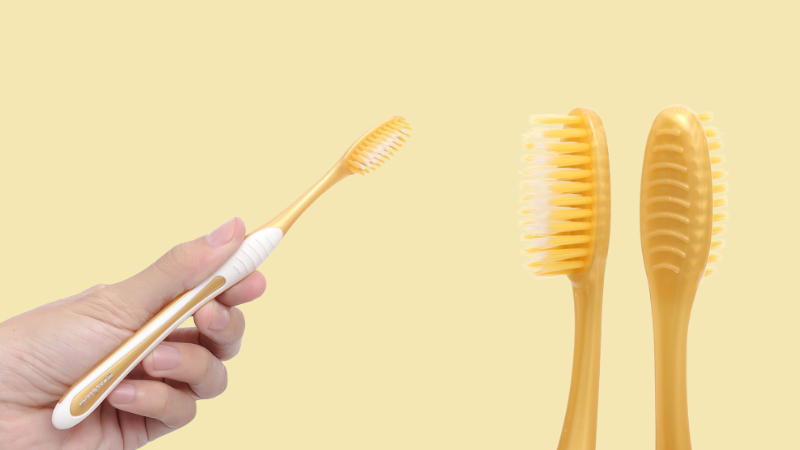 Bàn chải Oral-Clean Confidence Bàn chải Oral-Clean Confidence