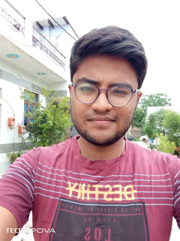 Đánh giá Tecno POVA 3: Pin khủng 7.000 mAh, màn hình 90 Hz, giá tốt Đánh giá Tecno POVA 3: Pin khủng 7.000 mAh, màn hình 90 Hz, giá tốt