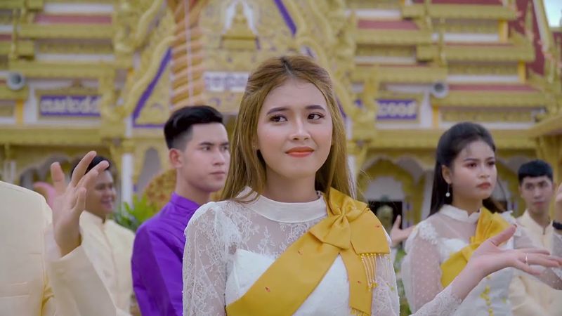 Extremely “sung” with 10 catchy Khmer karaoke songs