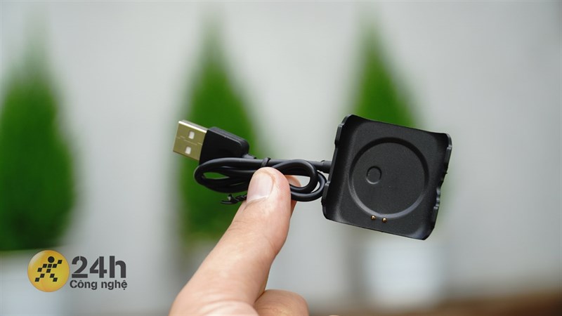 Trên tay Beu BeFit B4