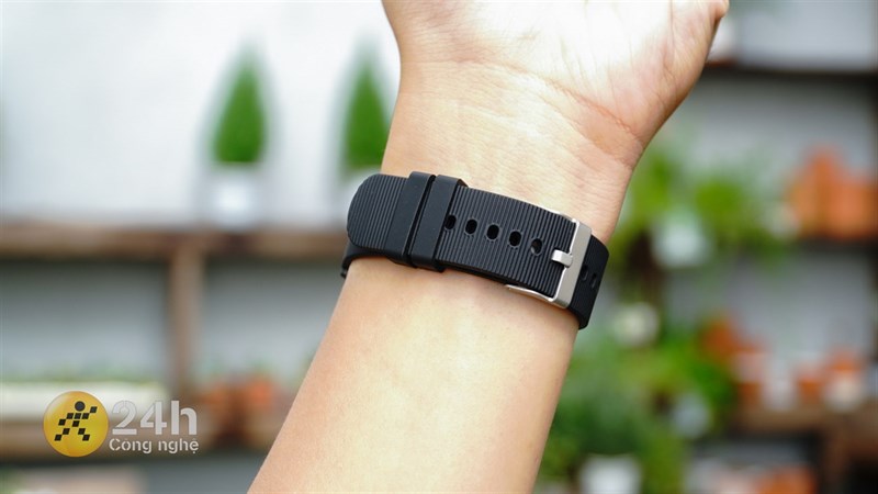 Trên tay BeFit Beu B4