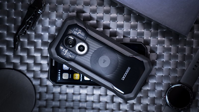 Mặt sau của Doogee S61 Series Mặt sau của Doogee S61 Series