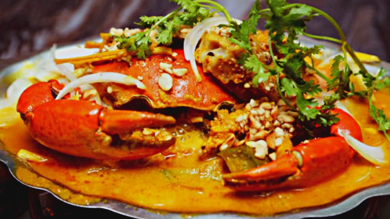 Share how to make strange, rich, and stimulating crab curry