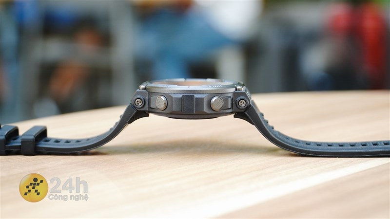 Trên tay Amazfit T-Rex 2