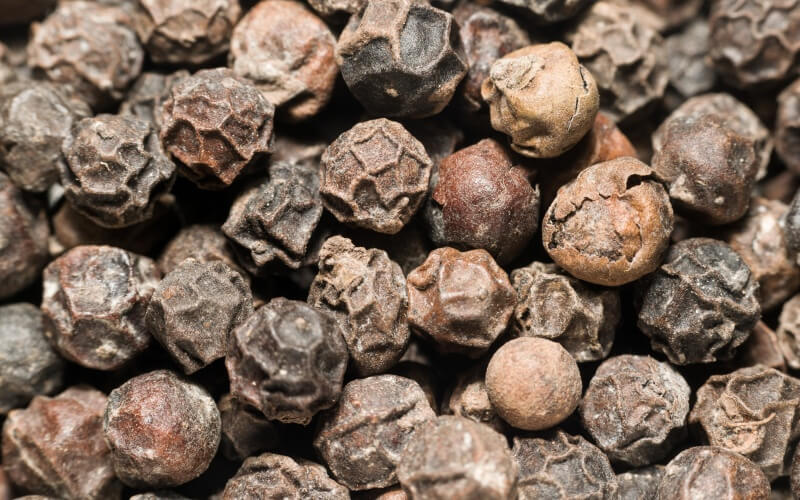 Giá tiêu thế giới