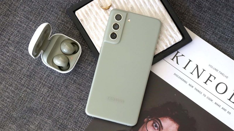 Điện thoại Android tầm trung ưu đãi giảm giá cực ngon tháng 7, sắm liền tay nào