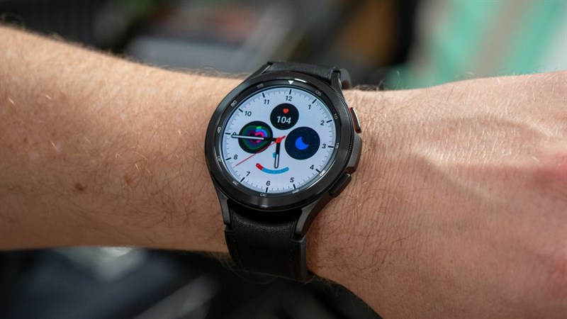 Samsung Galaxy Watch4 vẫn giữ vững vị thế đồng hồ thông minh đáng mua nhất Samsung Galaxy Watch4 vẫn giữ vững vị thế đồng hồ thông minh đáng mua nhất