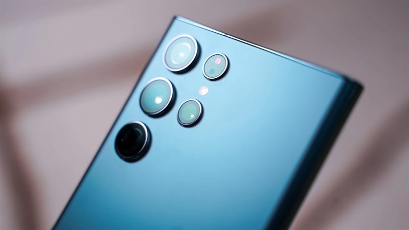 Galaxy S23 Ultra được đồn đại sẽ giữ lại ống kính kính tiềm vọng 10MP 10x cũ