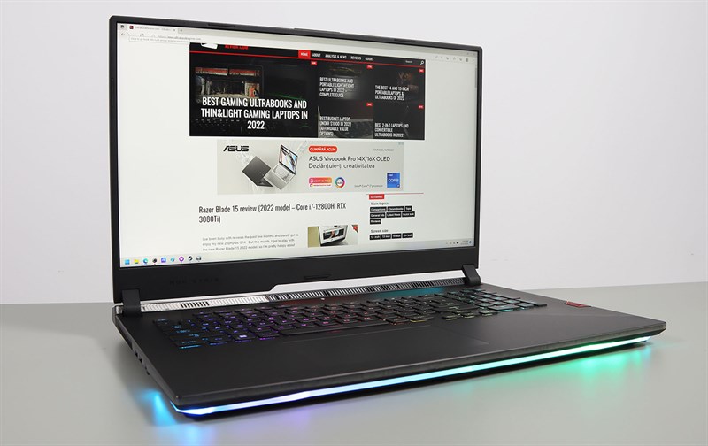 ROG Strix SCAR 17 SE còn sở hữu RAM DDR5 4800 MHz lên đến 64GB.