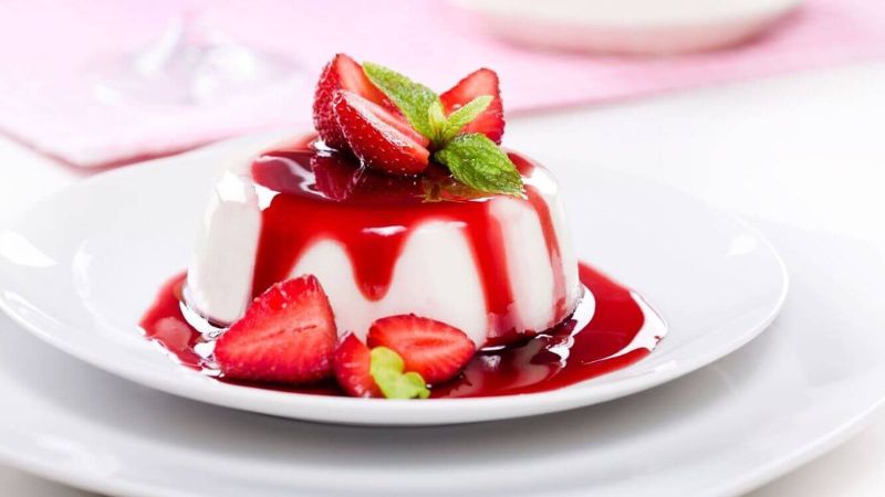 Panna Cotta dâu tây